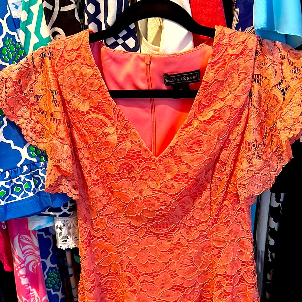 New with tags, peach lace midi dress.  4P, beautiful neckline and sleeves.